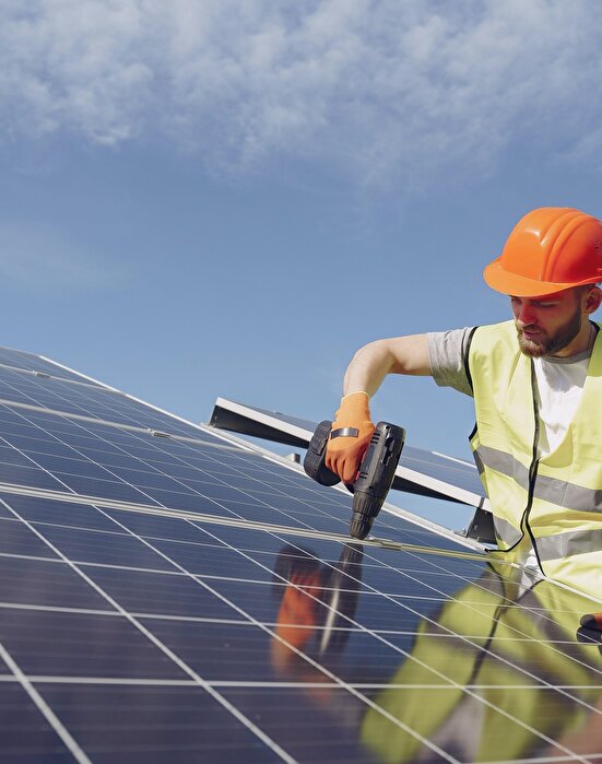 مصوبه مهرماه 1402 شورای اقتصاد درخصوص احداث ۴۵۰۰ مگاوات نیروگاه خورشیدی