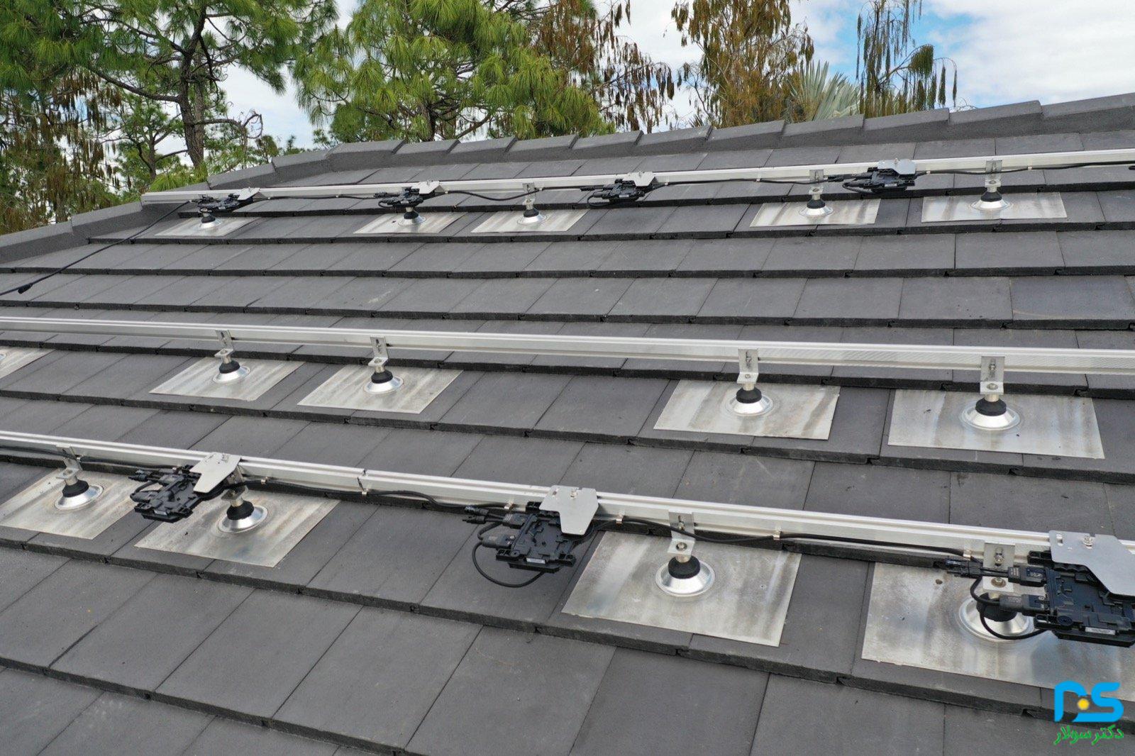 راهنمای انتخاب پایه و نگهدارنده پنلهای خورشیدی روی سقف شیبدار